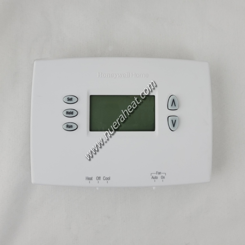 EnergyLogic Programmable Digital Thermostat